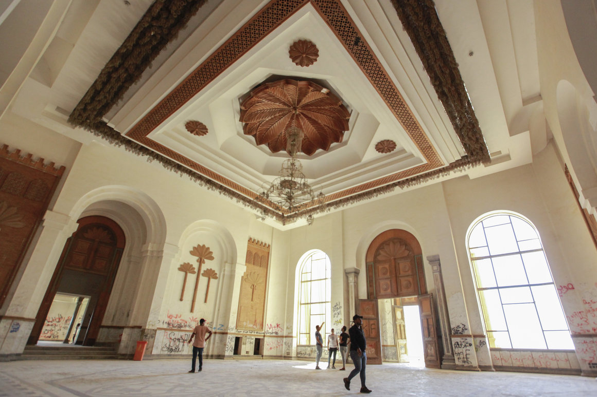 saddam palace